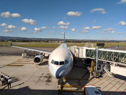 A330 von Adelaide nach Hong Kong
